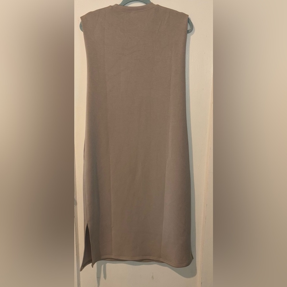SPANX Air Essentials Sleeveless Scuba Knit Tank Dress Boxy Tahini Sz Medium NOTE - Picture 4 of 9